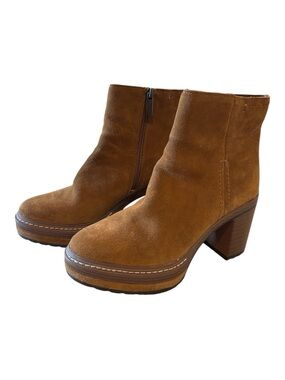 Steve Madden Shaniya Tan Suede Platform Ankle Booties